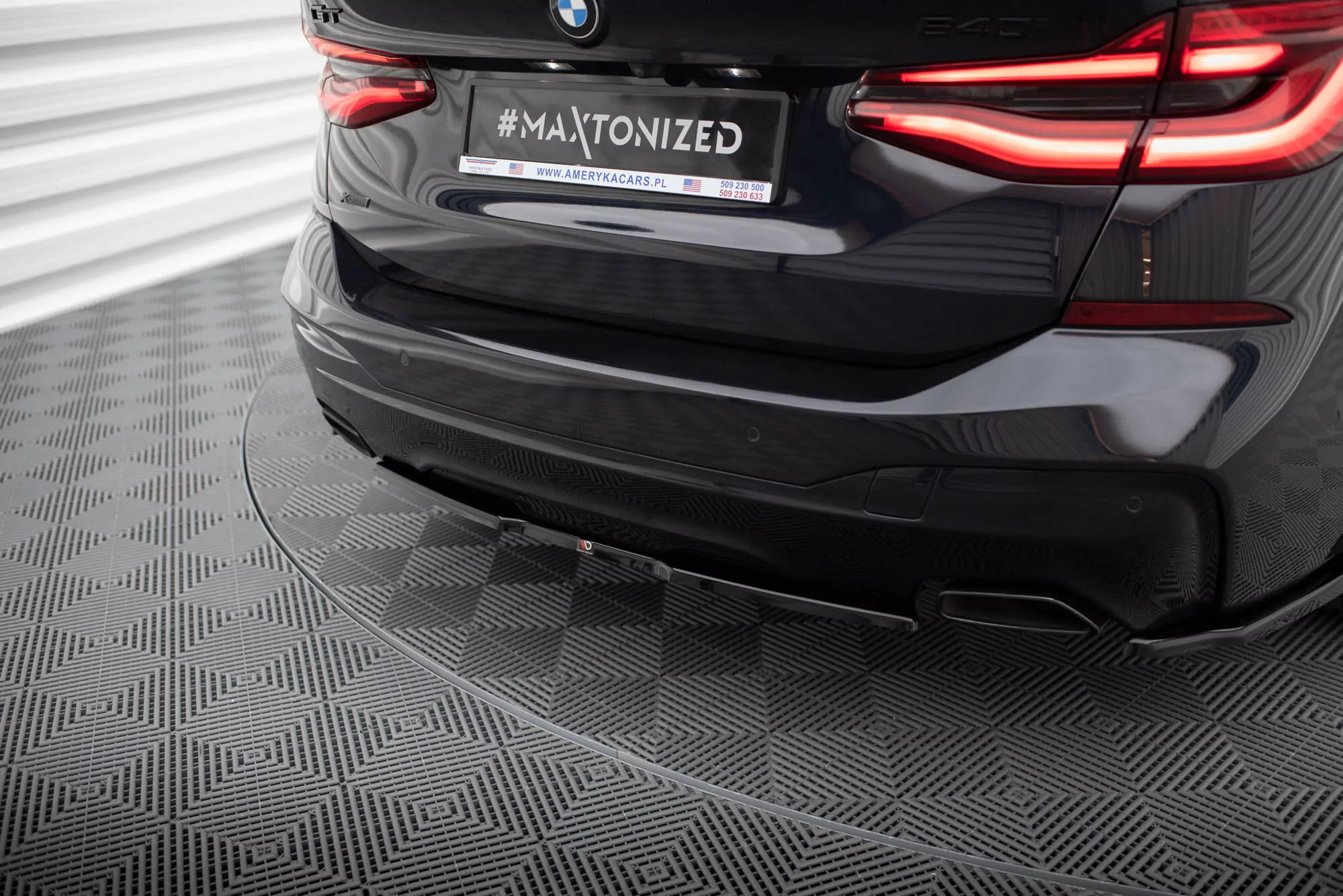 Mittlerer Diffusor Heck Ansatz Für BMW 6er GT G32 M-Paket Schwarz Hochglanz