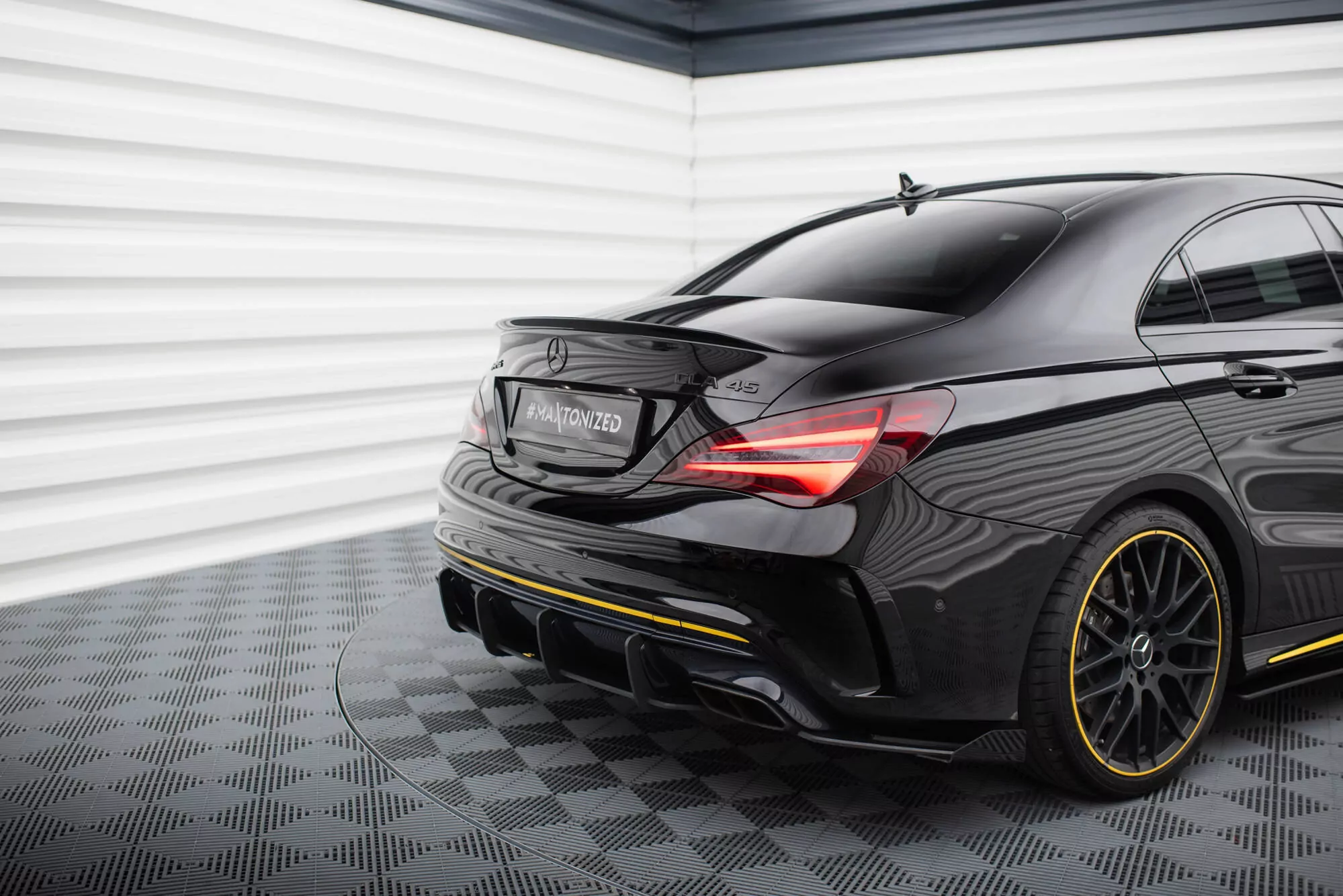 Street Pro Heckschürze Für Mercedes-AMG CLA 45 C117 Facelift