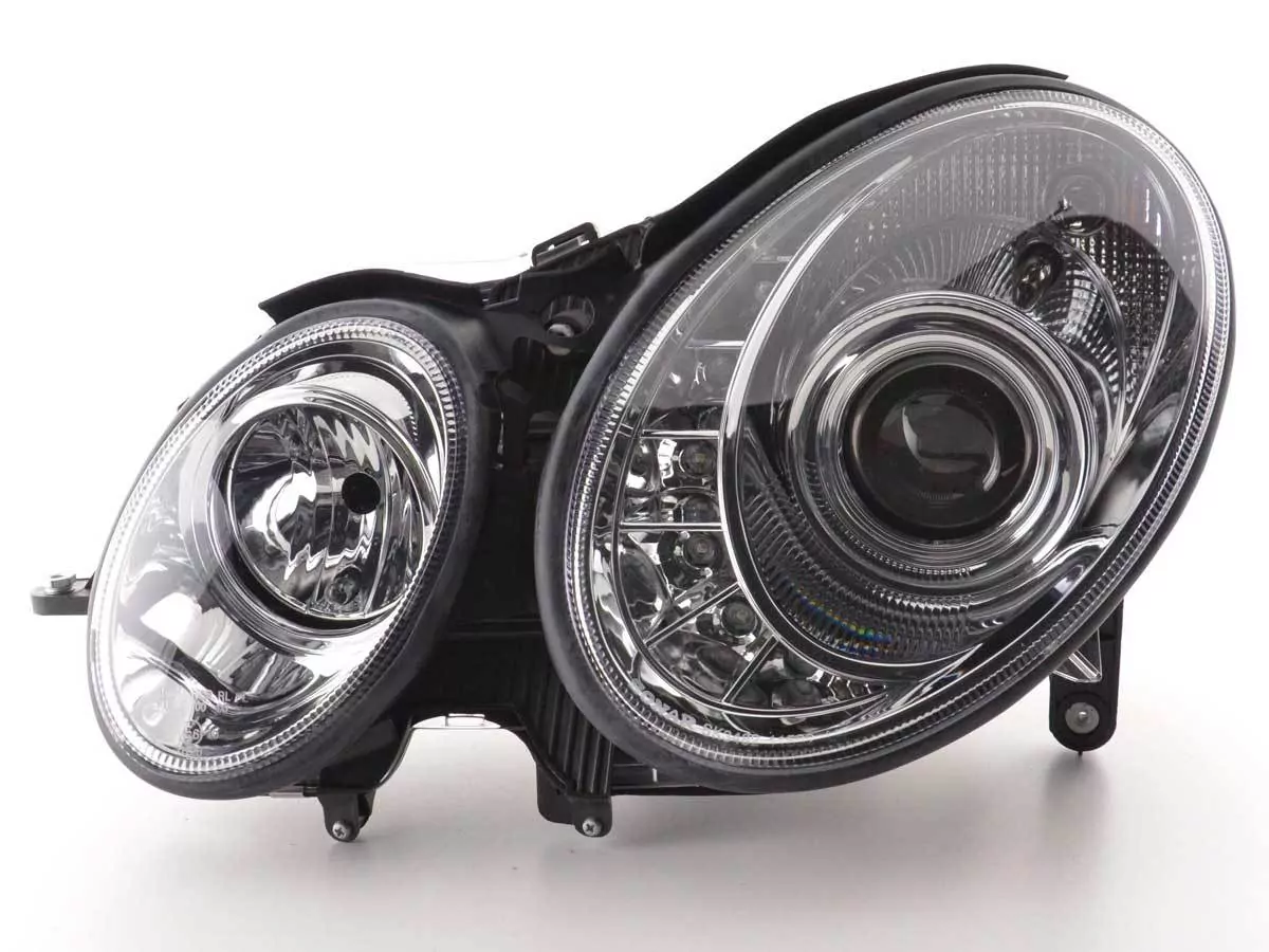 Scheinwerfer Set Daylight LED TFL-Optik Mercedes E-Klasse Typ W211 Bj. 02-06 chrom