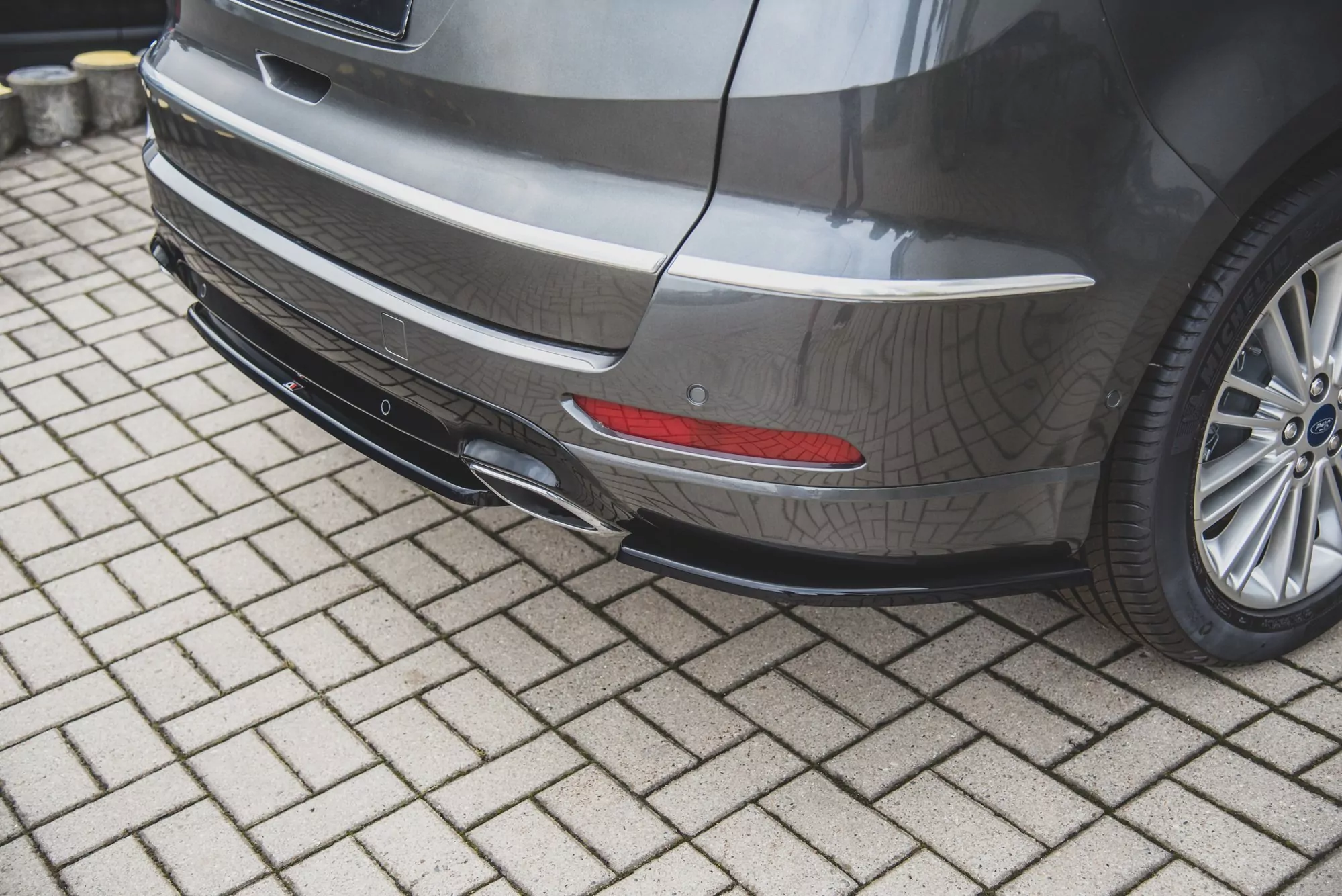Heck Ansatz Flaps Diffusor Passend Für Passend Für Ford S-Max Vignale Mk2 Facelift Schwarz Hochglanz