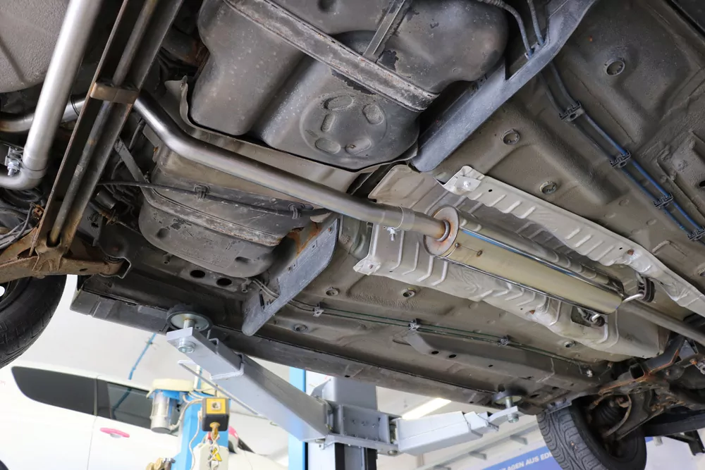 Opel Corsa C  Vorschalldämpfer