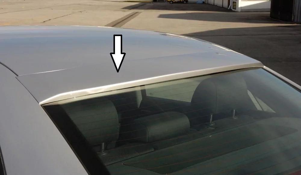 Rieger Heckscheibenblende für Audi A4 (8E) Typ B7 - Lim. 11.04- (ab Facelift) carbon optik