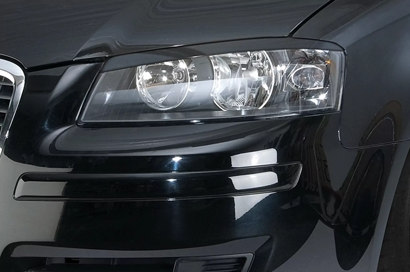 Scheinwerferblenden für Audi A3 8P / 8PA Sportback SB033