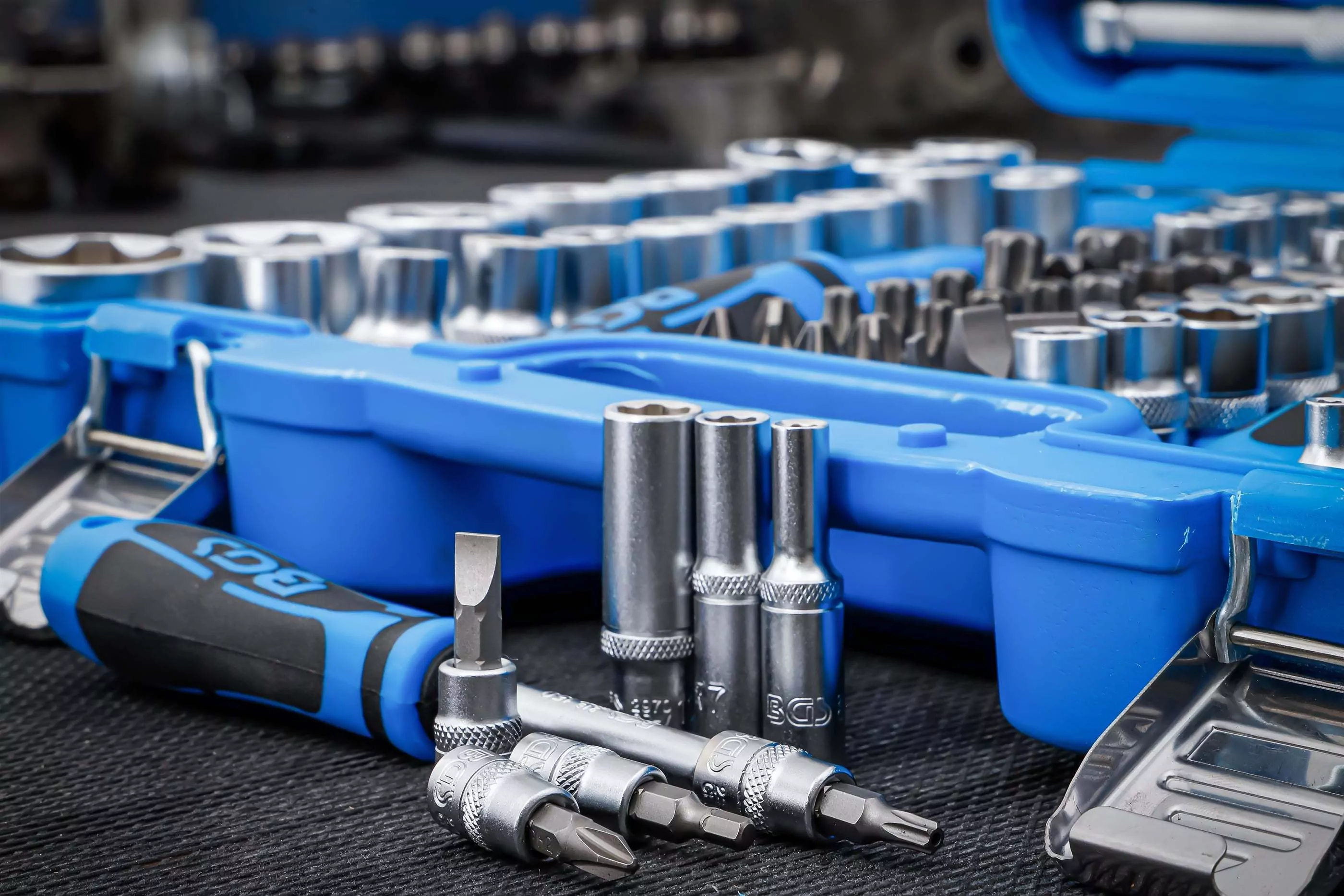 Steckschlüssel-Satz Wellenprofil | Antrieb 6,3 mm (1/4") / 10 mm (3/8") / 12,5 mm (1/2") | 192-tlg.