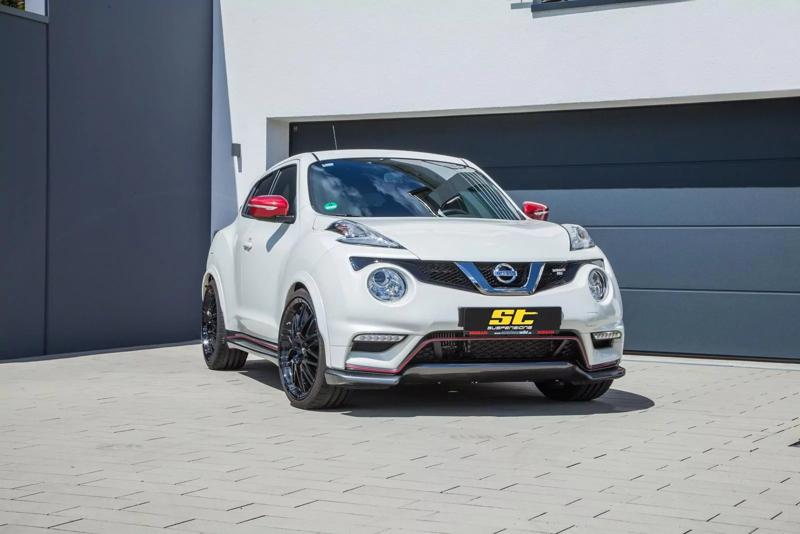 ST Gewindefahrwerk ST XA  (mit Härteverstellung) NISSAN JUKE (F15) 06/2010-