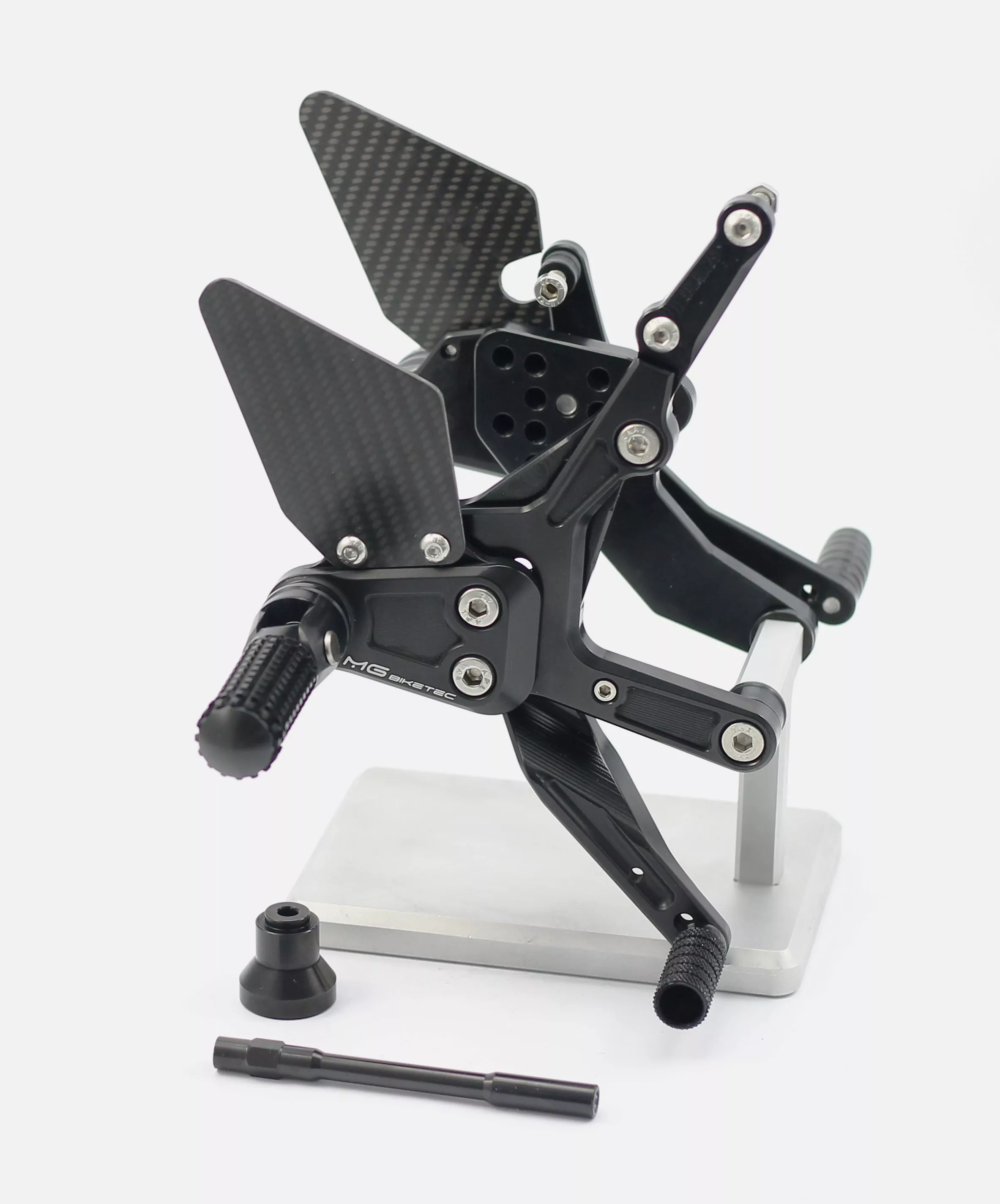 MG Biketec Sportfussrastenanlage / Rastenanlage / Fußrastenanlage mit ABE, gültig in D - A - CH für Ducati Panigale V2 / V2S ab 2025