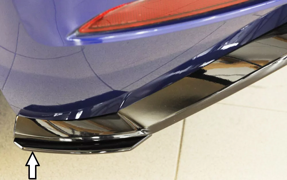 Rieger Heckschürzenansatz seitlich rechts für VW Golf 7 GTI | 5-tür. 04.13-12.16 (bis Facelift) nur für orig. Heckeinsatz