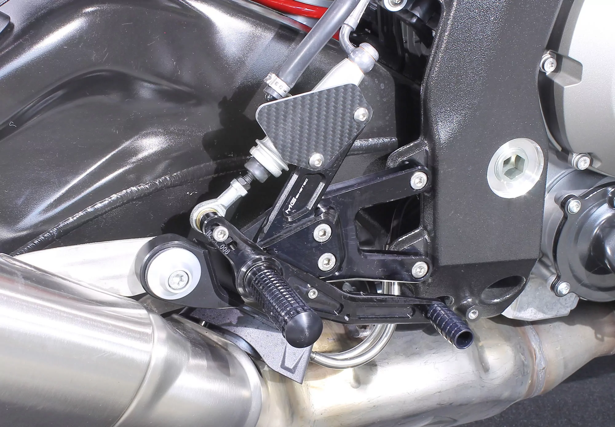 MG Biketec Sportfussrastenanlage / Rastenanlage / Fußrastenanlage mit ABE, gültig in D - A - CH für BMW S 1000 R ab 2014-2016