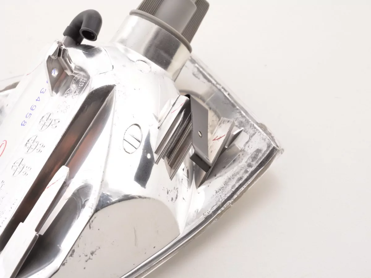 Verschleißteile Frontblinker rechts VW Passat (B4/3A) Bj. 96