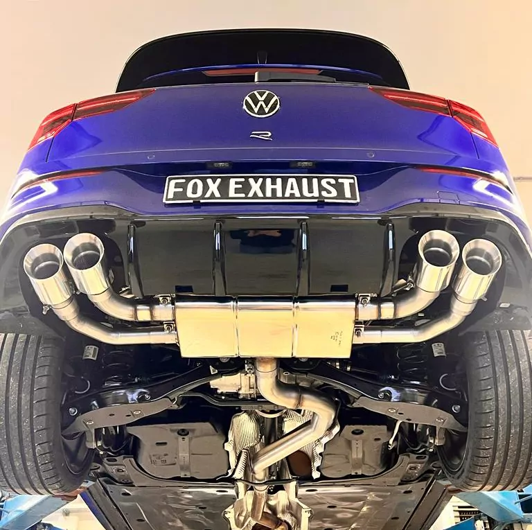 VW Golf 8 R  Halbanlage ab OPF - 2x100 Typ 25 rechts/links mit perforierten Innenleben - mit 2 elektronischen Klappen