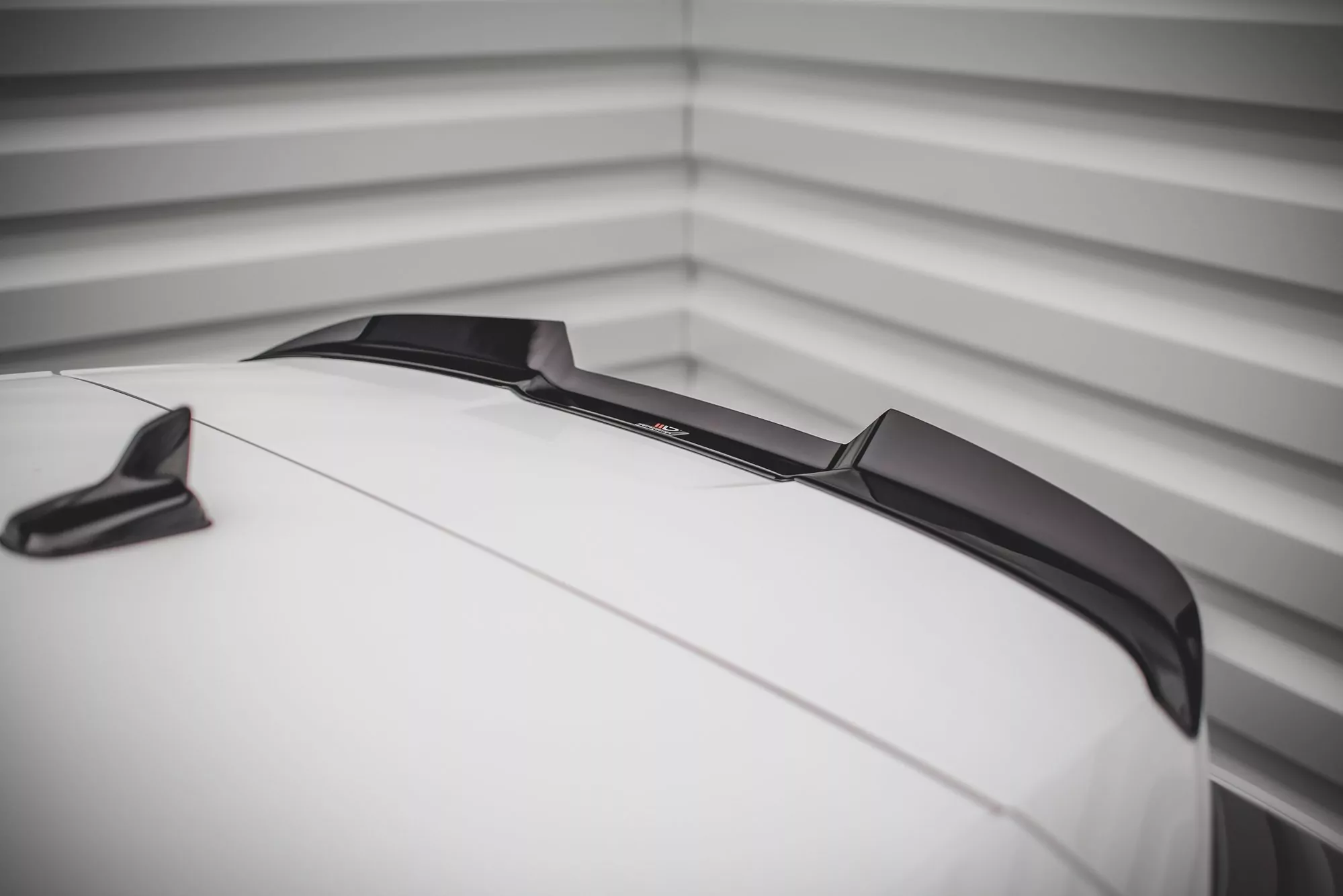 Spoiler CAP V.1 Für Audi RS3 / S3 / A3 S-Line Sportback 8Y Schwarz Hochglanz