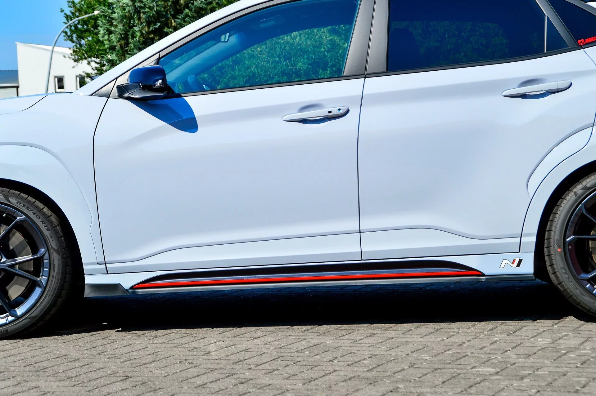 CUP Seitenschweller mit Wing vorne für Hyundai Kona N + N-Line