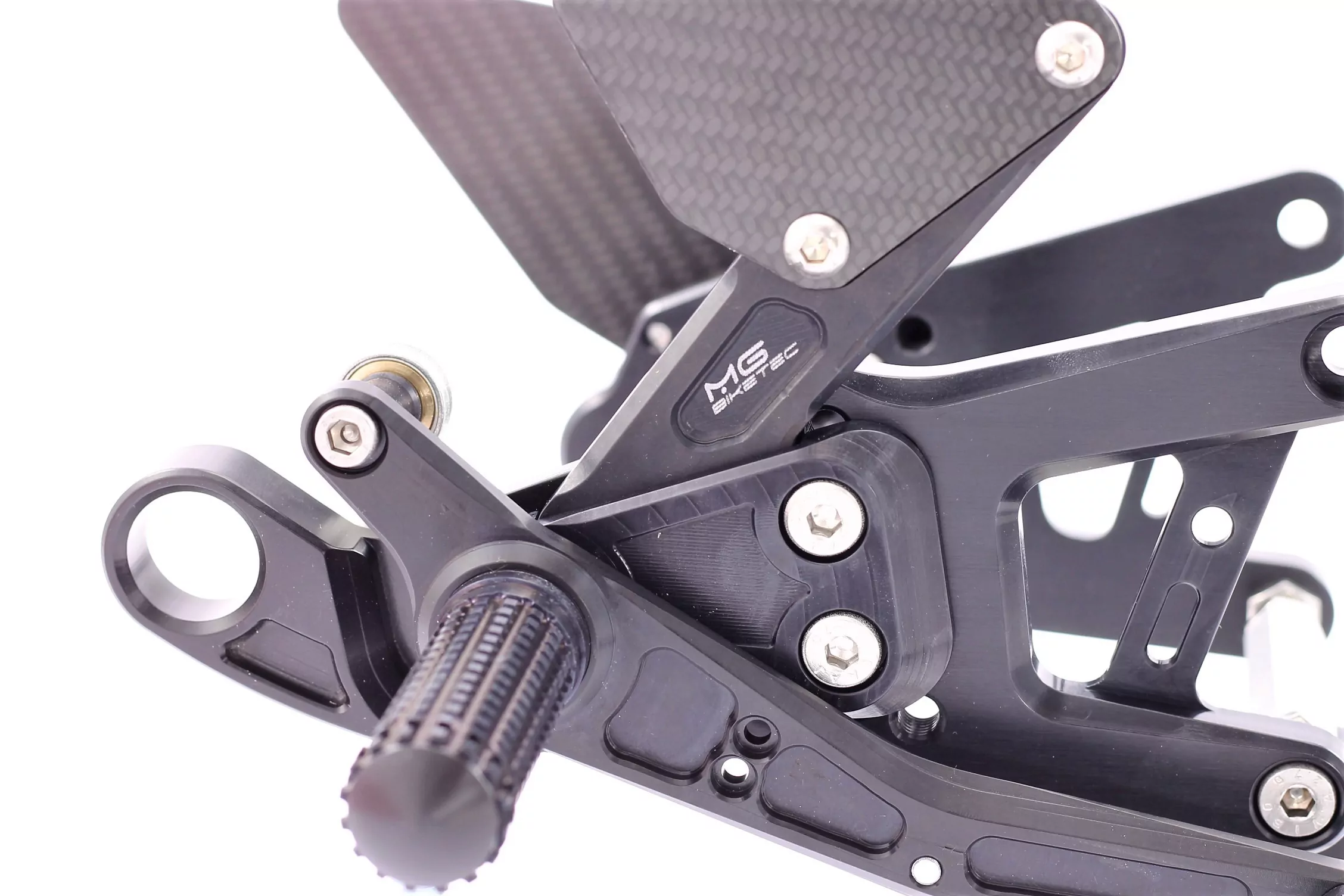 MG Biketec Sportfussrastenanlage / Rastenanlage / Fußrastenanlage mit ABE, gültig in D - A - CH für Yamaha YZF-R6 ab 2017