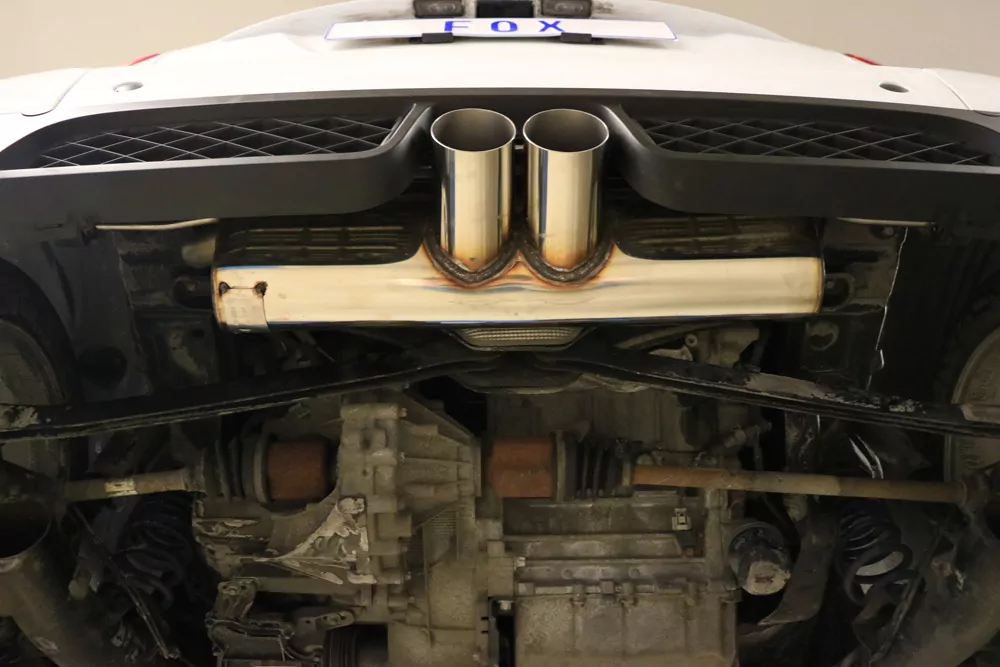 Smart Fortwo Coupe 451 mit Brabus Stoßstange  Endschalldämpfer Ausgang mittig - 2x80 Typ 14