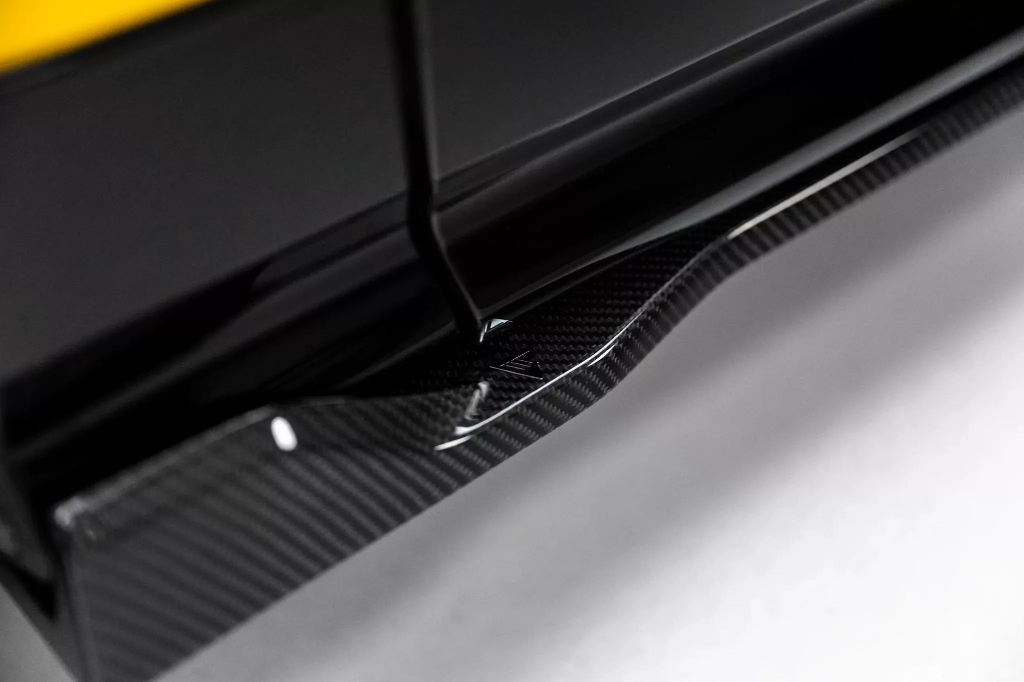 Prepreg Carbon Fiber Seitenschweller Lamborghini Urus Mk 1