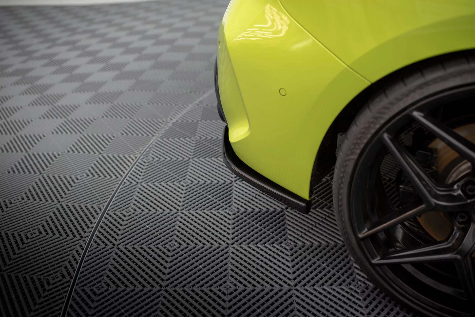 Heck Ansatz Flaps Diffusor V.7 Für BMW 1er M-Paket / M135i F40 Schwarz Hochglanz