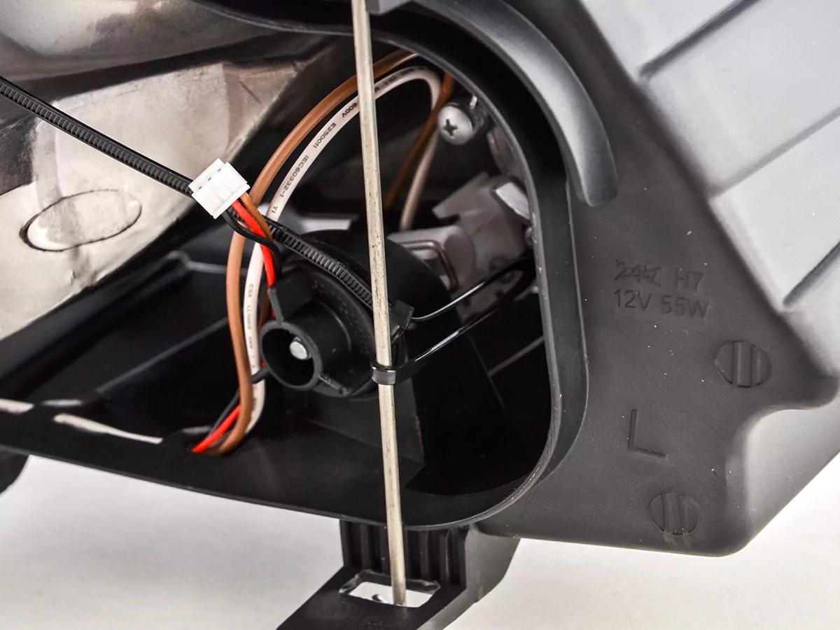 Verschleißteile Rückleuchte links Mercedes-Benz