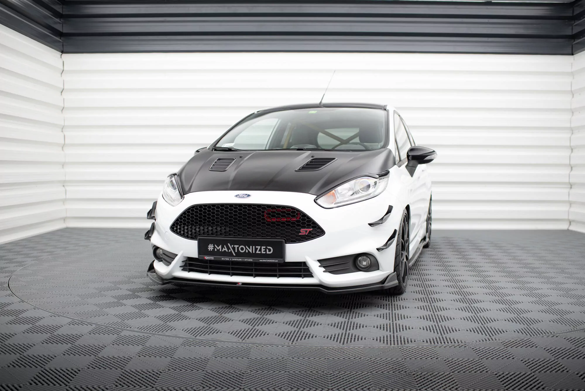 Front Ansatz V.5 Für Ford Fiesta ST Mk7 Facelift Schwarz Hochglanz