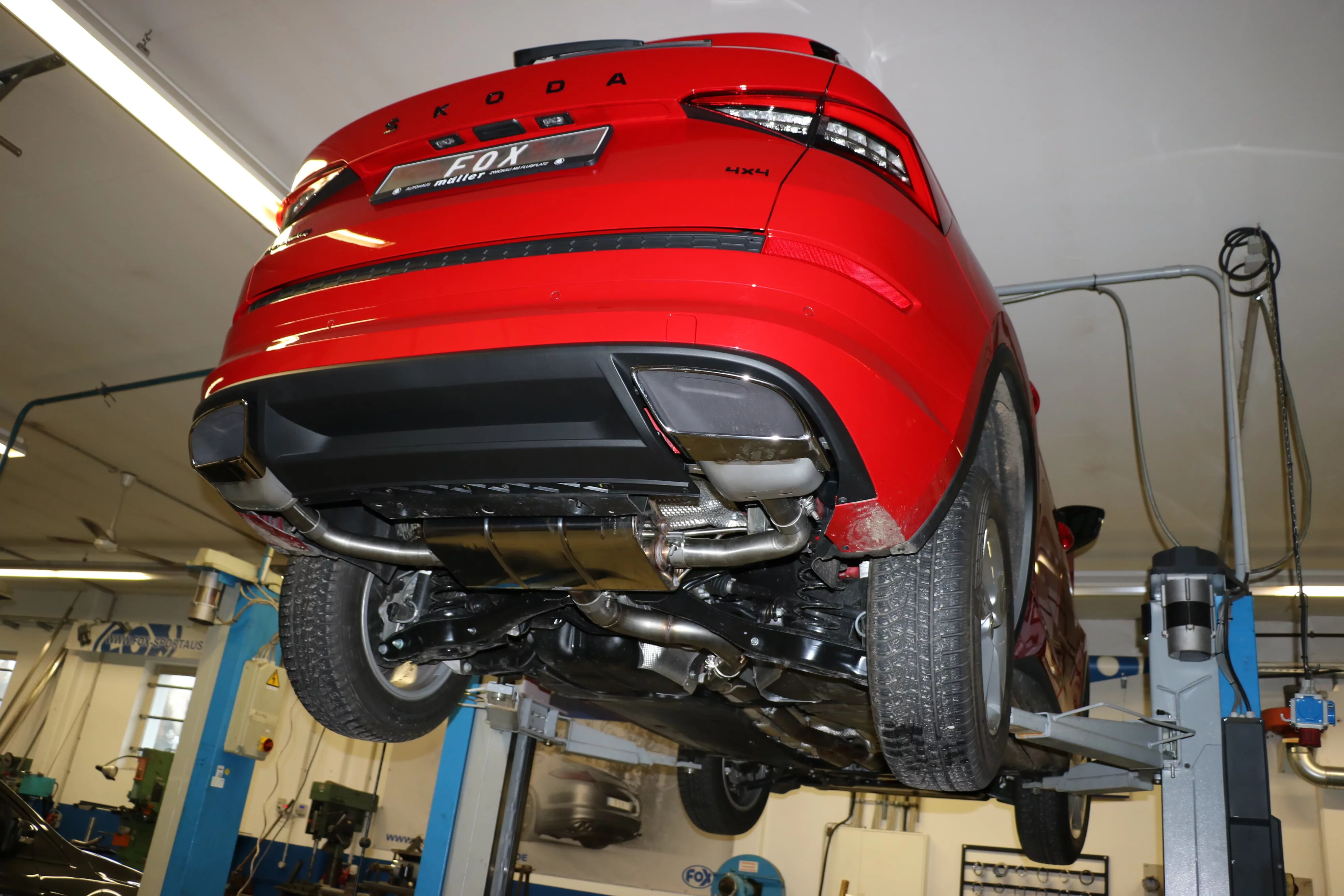 Skoda Kodiaq 4x4 mit RS-Optik  Endschalldämpfer Ausgang rechts/links