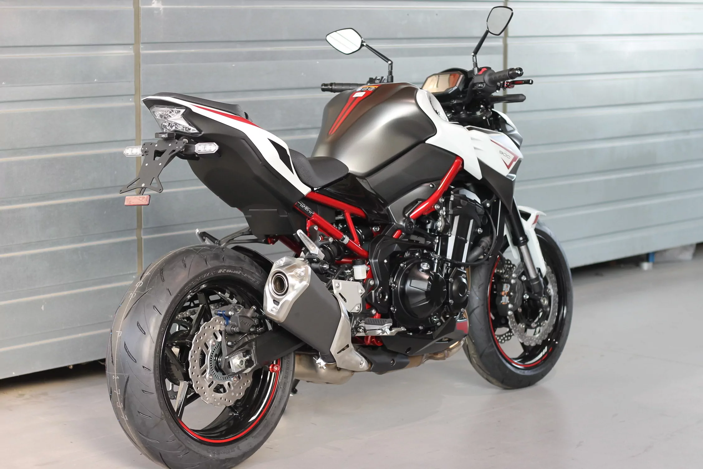 MG Biketec Kennzeichenhalter für Kawasaki Z 900 ab 2017-2019