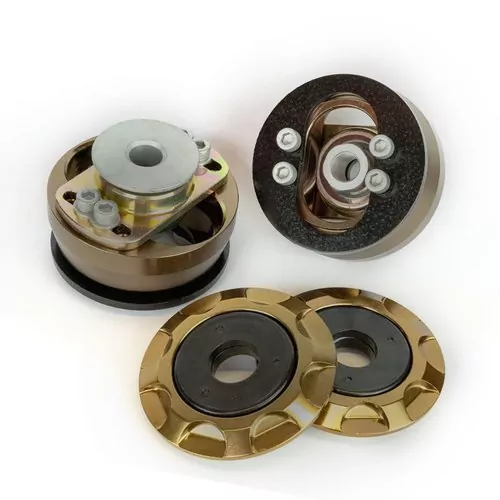 K-Sport VW Golf IV Plattform (1J) einstellbare Uniball Domlager mit Originalaufnahme im Paar Vorderachse