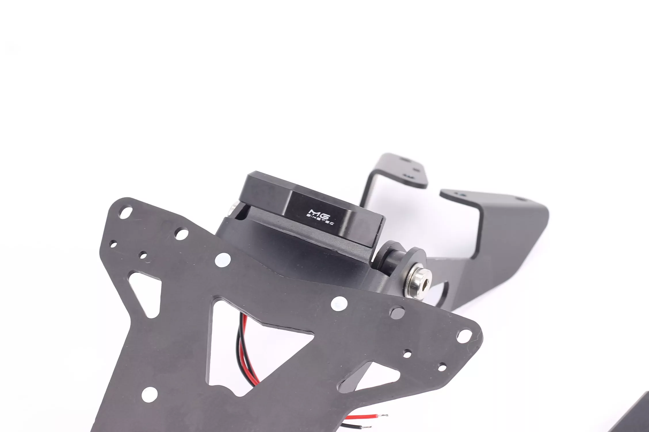 MG Biketec Kennzeichenhalter für Yamaha Tracer 900 / GT ab 2017-2019