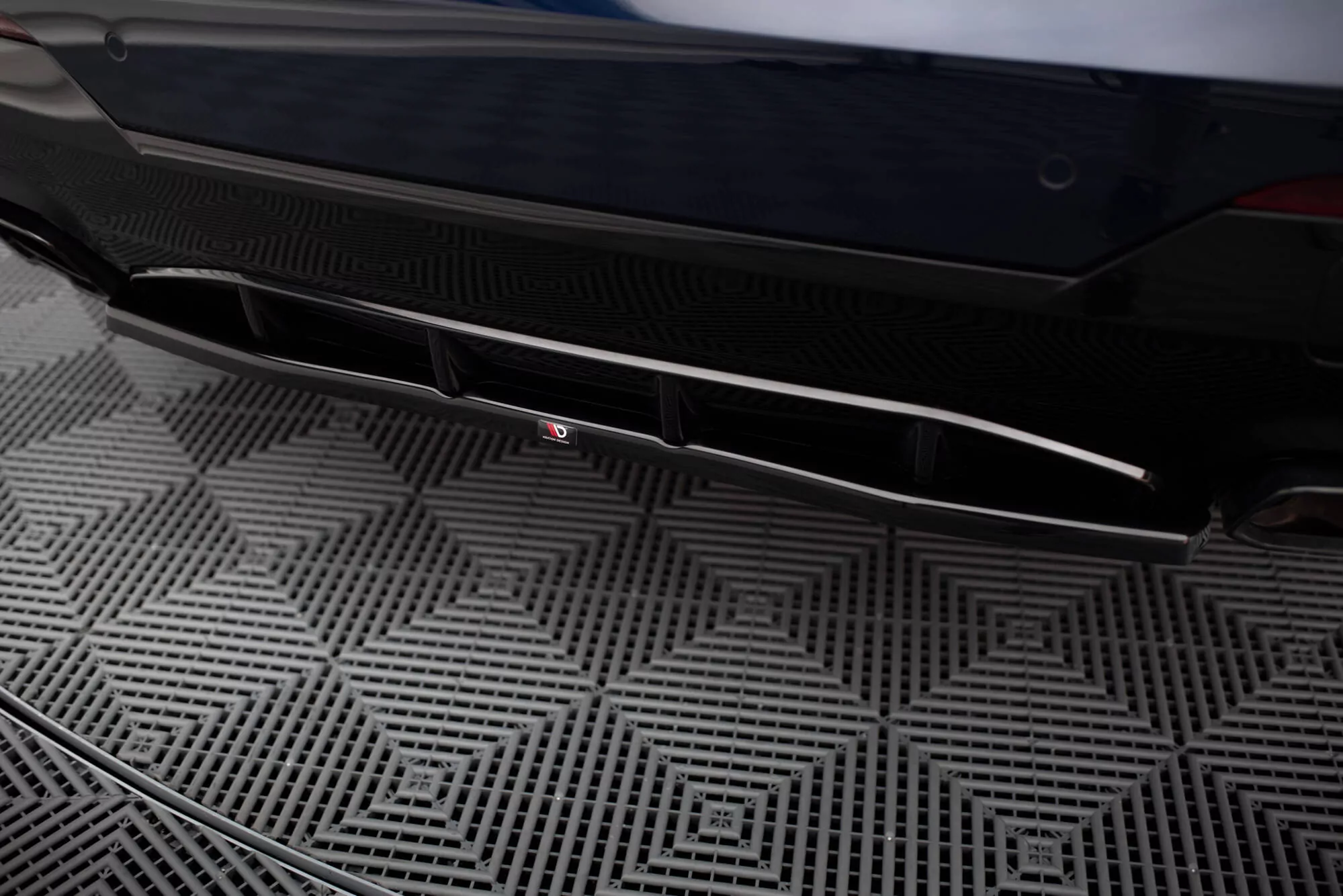 Hinten Splitter BMW 4er M440i G22 / G23 / G22 Facelift / G23 Facelift Schwarz Hochglanz