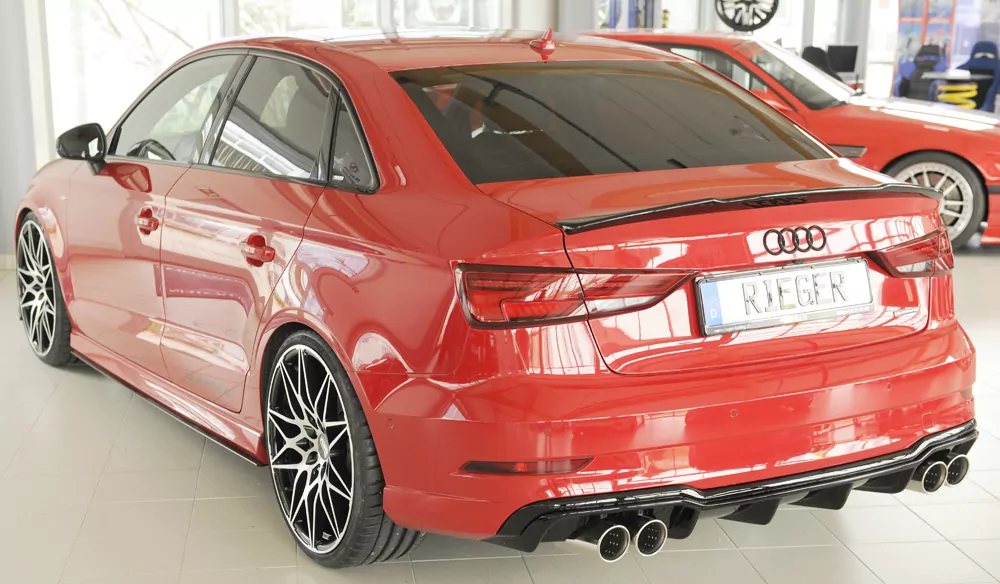 Rieger Heckeinsatz für Audi A3 (8V) - 3-tür. (Cabrio 8V7) 09.16- (ab Facelift) schwarz glanz
