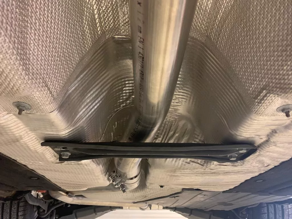 Opel Astra J Sports Tourer Diesel  Endschalldämpfer quer Ausgang rechts/links - 115x85 Typ 32 rechts/links