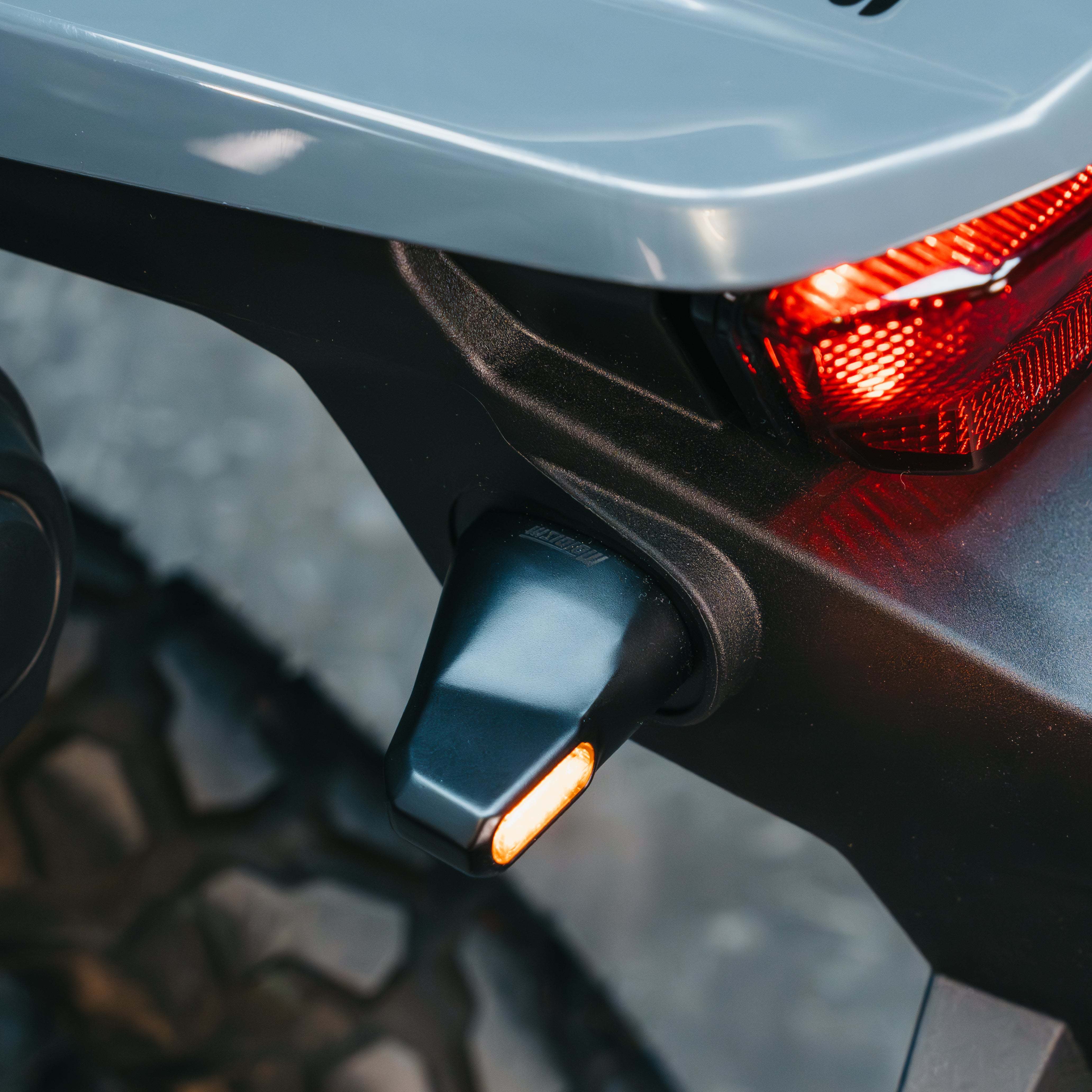 MOTOISM Blinker Sonic – für Suzuki