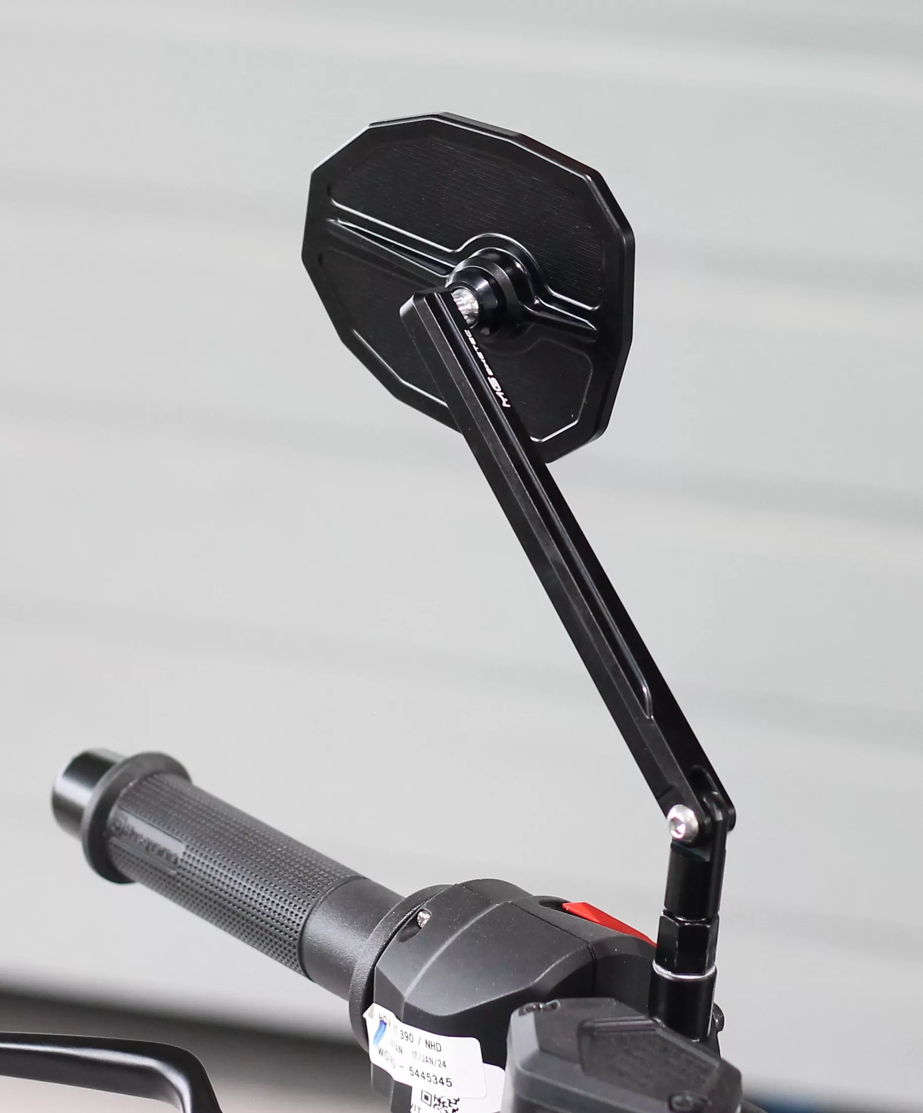 MG Biketec Spiegel Set für M10 x 1,5 mm Gewinde für BMW F 650 GS ab 2008