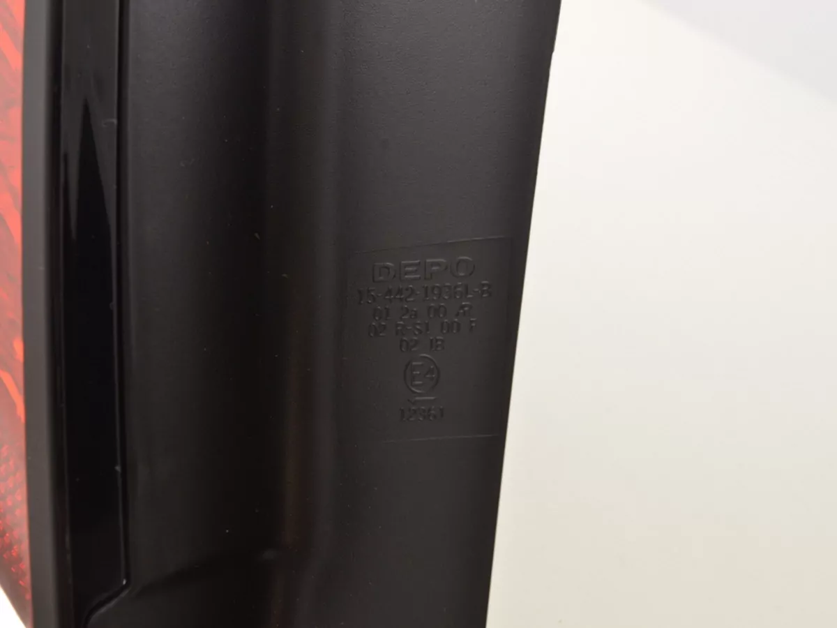 Verschleißteile Rückleuchte links Opel Astra H Bj. 04