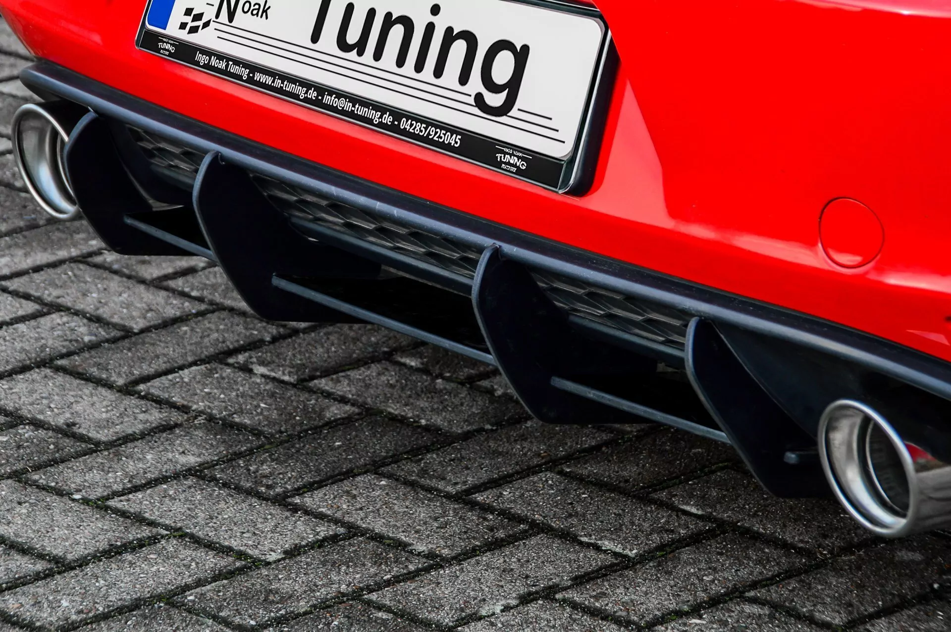 Gefräster Heckansatz mit Finnen V2 für VW Golf 7 GTI + GTD AU