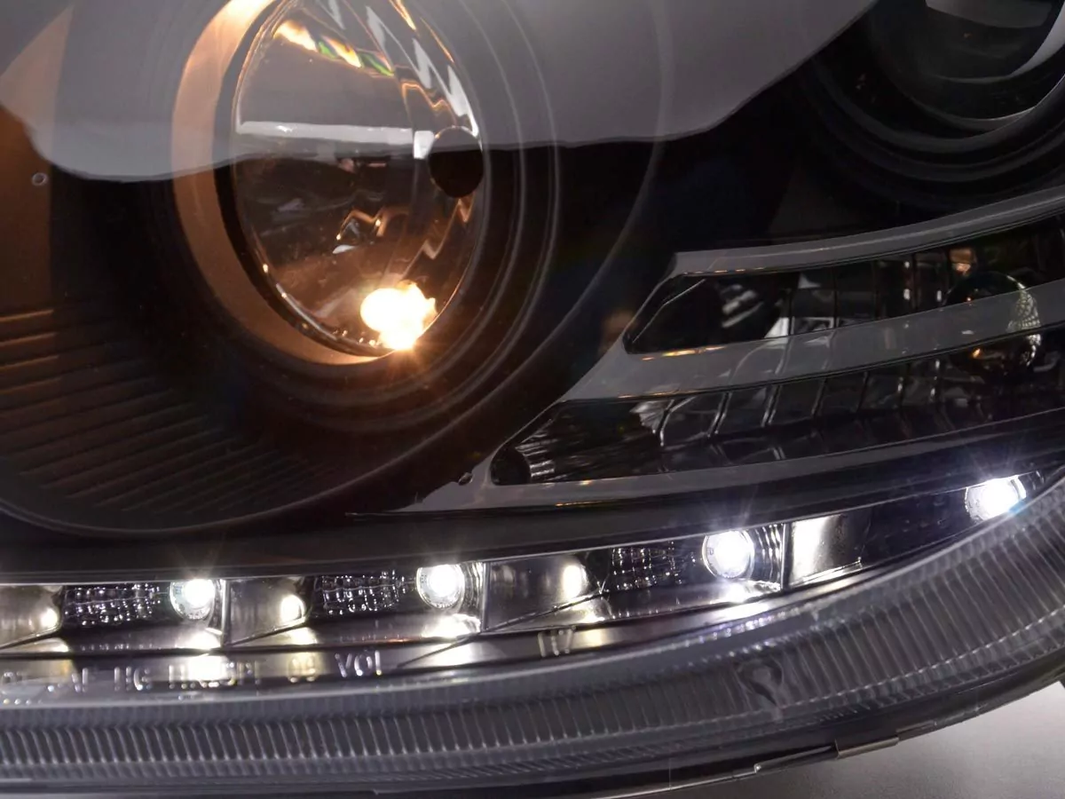 Scheinwerfer Set Daylight LED TFL-Optik Mercedes S-Klasse W220 Bj. 02-05 schwarz