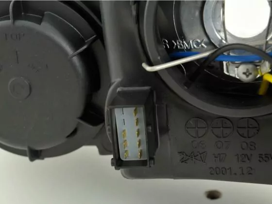 Scheinwerfer Opel Corsa C  01-06 schwarz