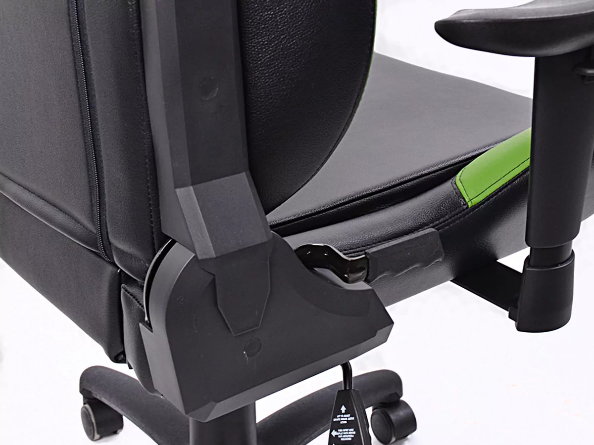 FK Gamingstuhl eGame Seats eSports Spielsitz London schwarz/grün