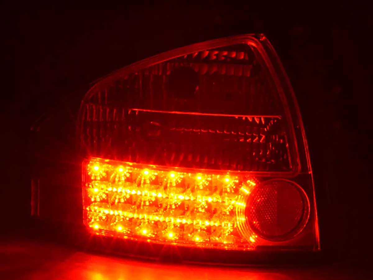 LED Rückleuchten Set Audi A6 Limousine Typ 4B Bj. 97-03 chrom