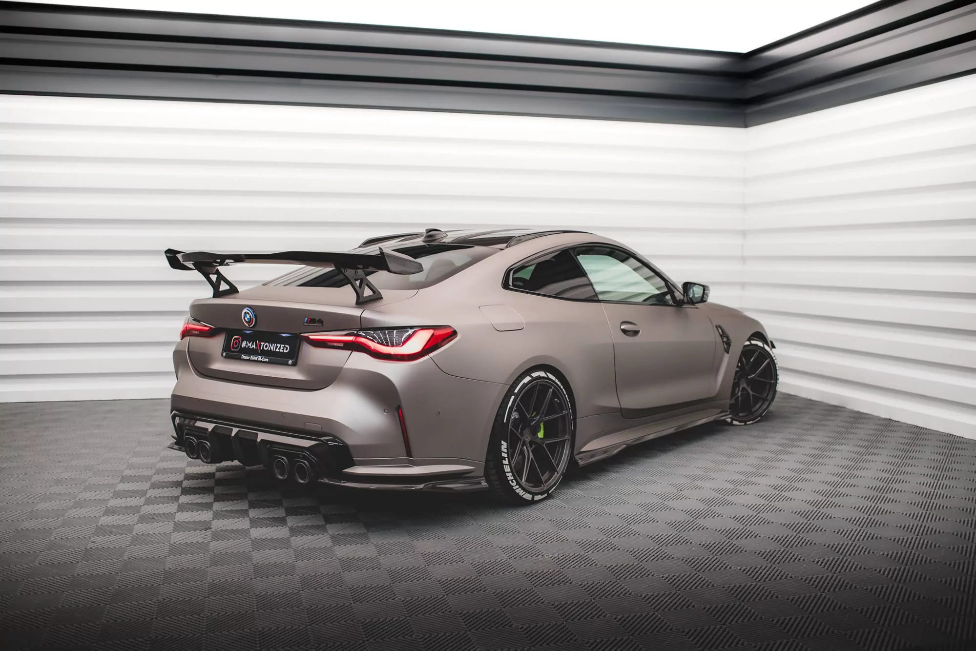 Carbon Fiber Dachschienen Spoiler BMW M4 G82 Competition