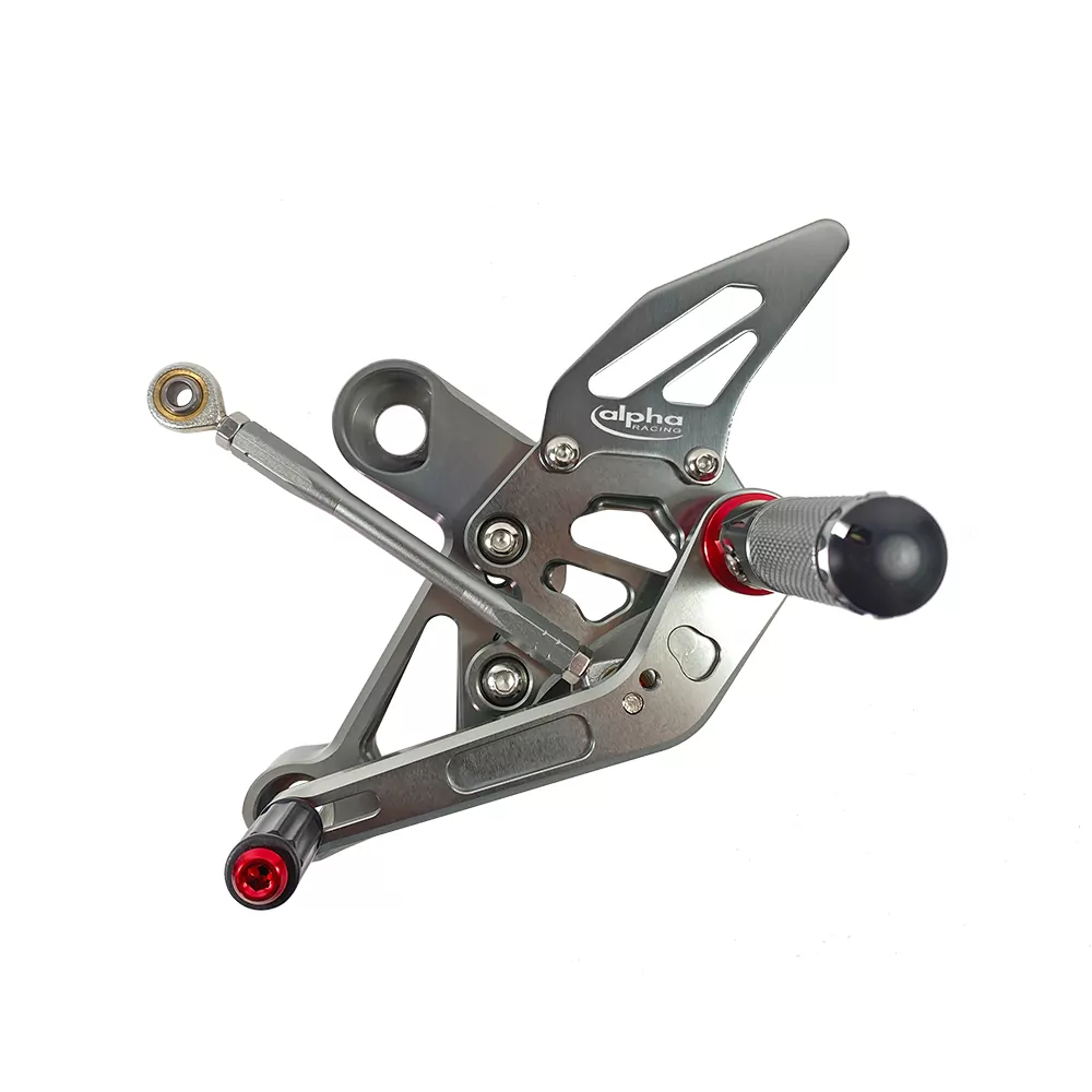 TRACK Fußrastenanlage titanfarben Yamaha MT09 ab 2014 / MTN850-A ab 2017 /MTM-850 ab 2016 ABE in Vorbereitung