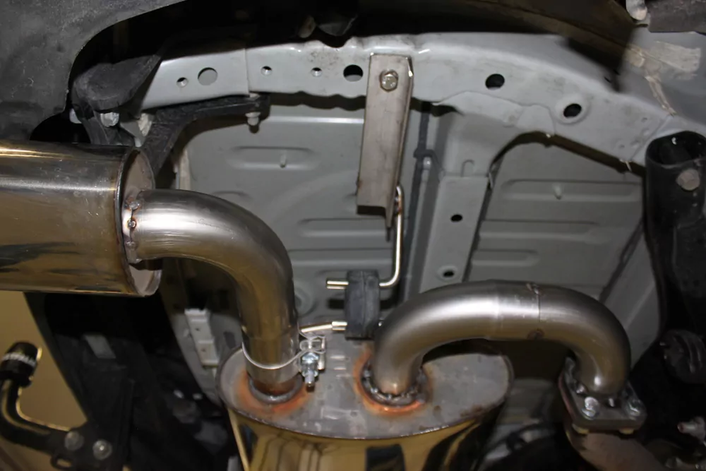 Mitsubishi Outlander III 4WD - GG/GF  Endschalldämpfer quer Ausgang rechts/links - 140x90 Typ 32 rechts/links