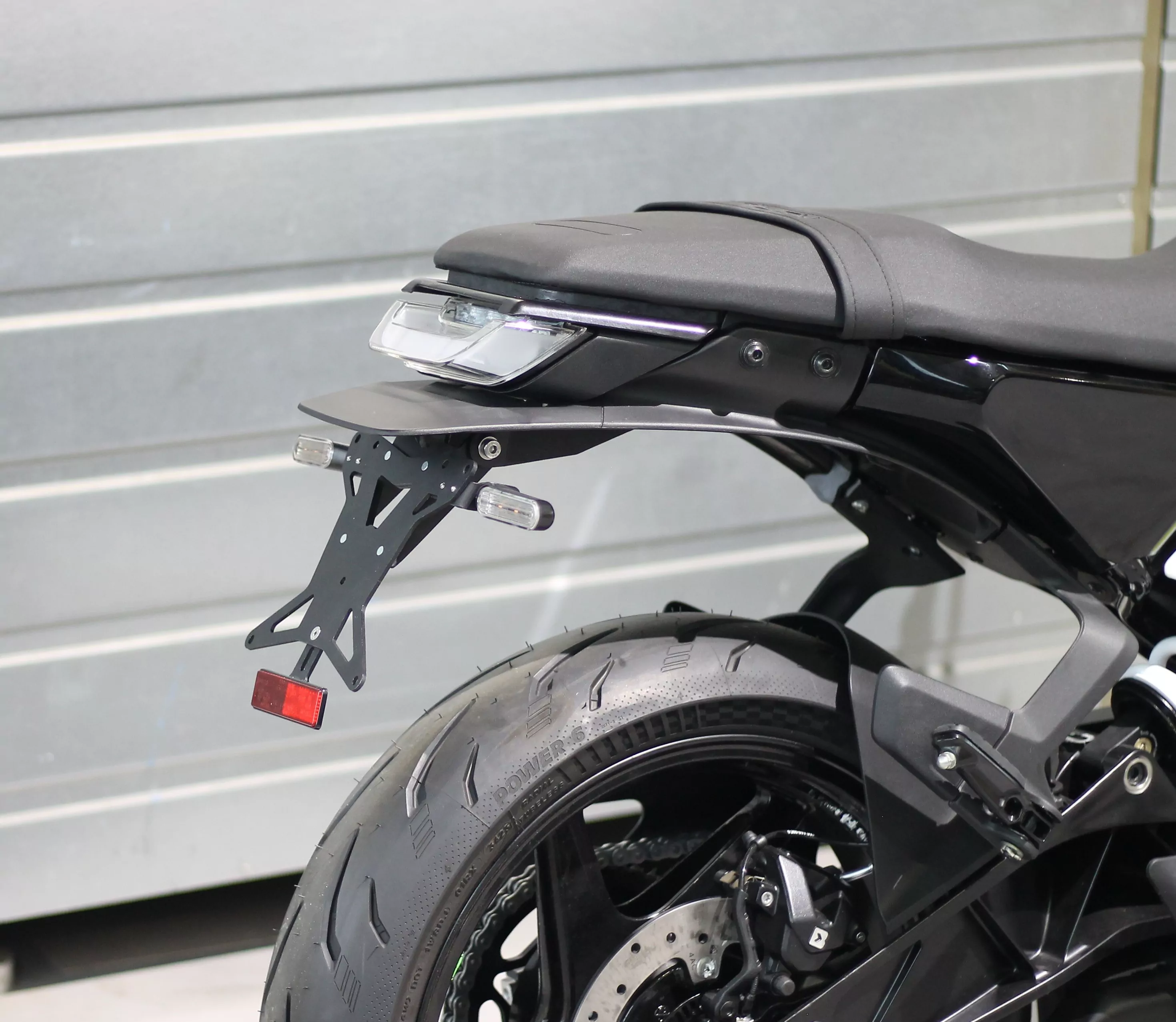 MG Biketec Kennzeichenhalter für Husqvarna 125 Svartpilen ab 2024