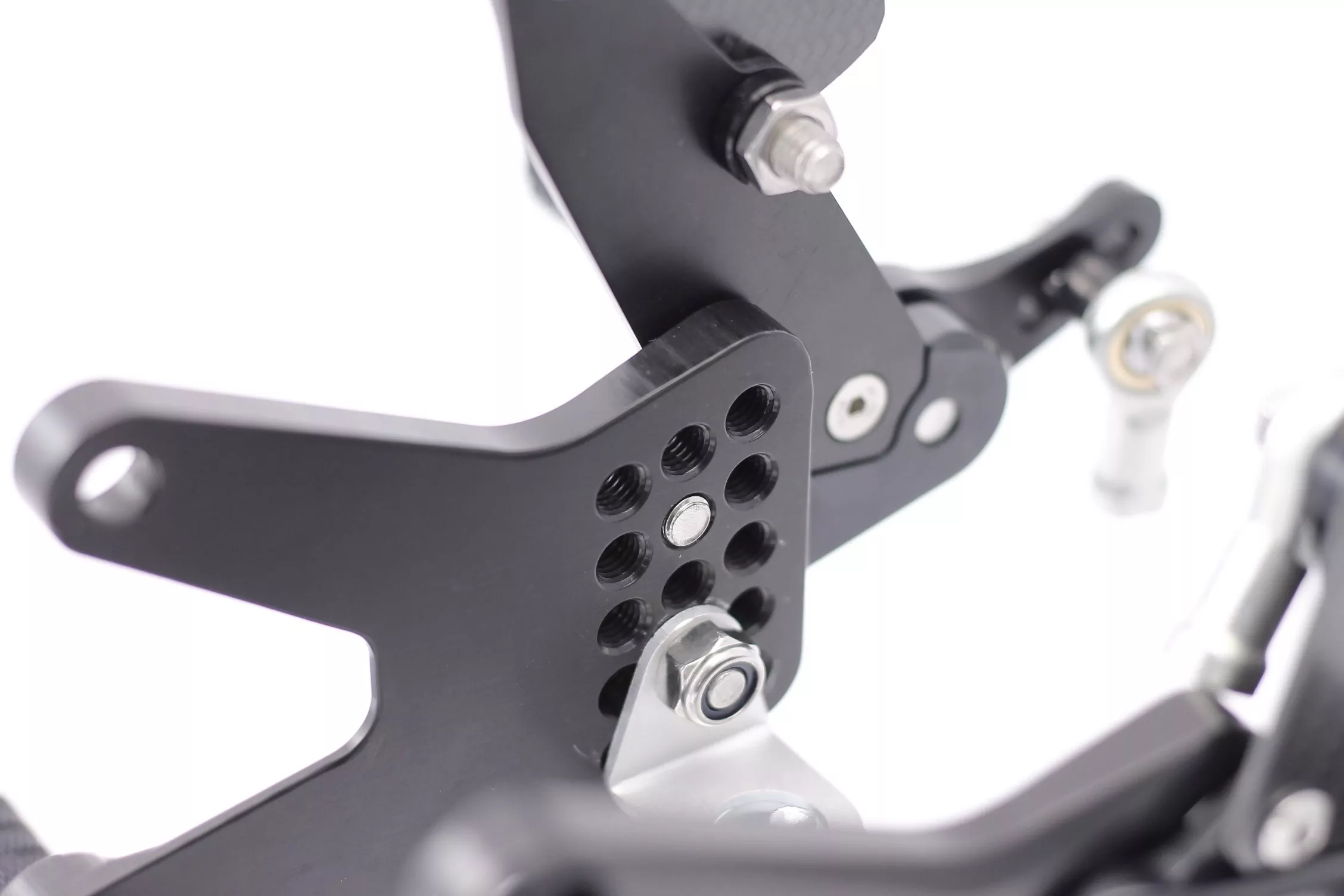 MG Biketec Sportfussrastenanlage / Rastenanlage / Fußrastenanlage mit ABE, gültig in D - A - CH für Triumph Street Triple 675 ab 2008-2010