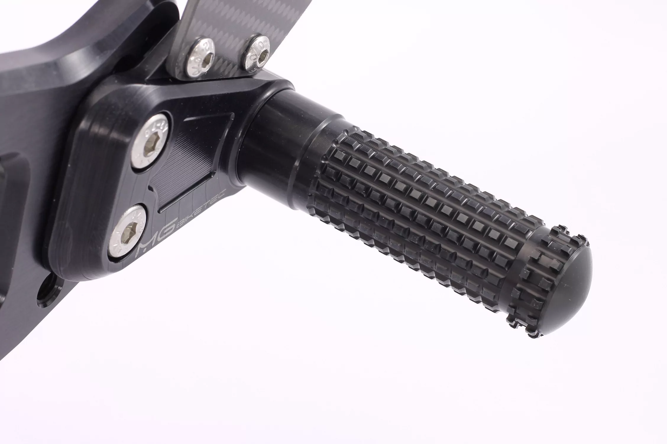 MG Biketec Sportfussrastenanlage / Rastenanlage / Fußrastenanlage mit ABE, gültig in D - A - CH für Yamaha YZF-R6 ab 2017