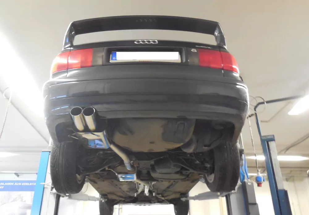 Audi 80 Typ B4 quattro RS-Stoßstange  Endschalldämpfer - 2x76 Typ 10