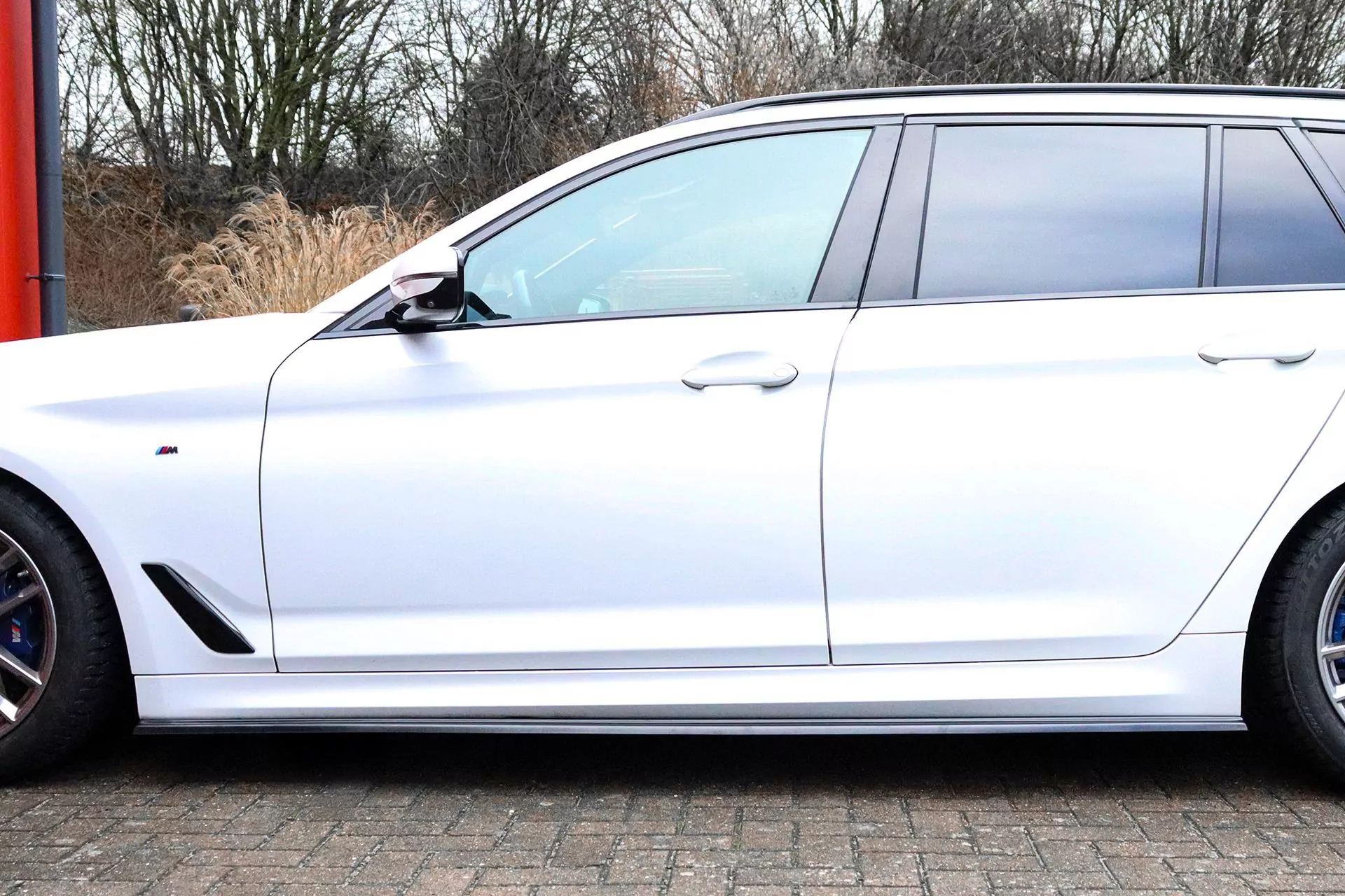 Seitenschweller im Cup Look für BMW 5er G30 G31 mit M-Paket