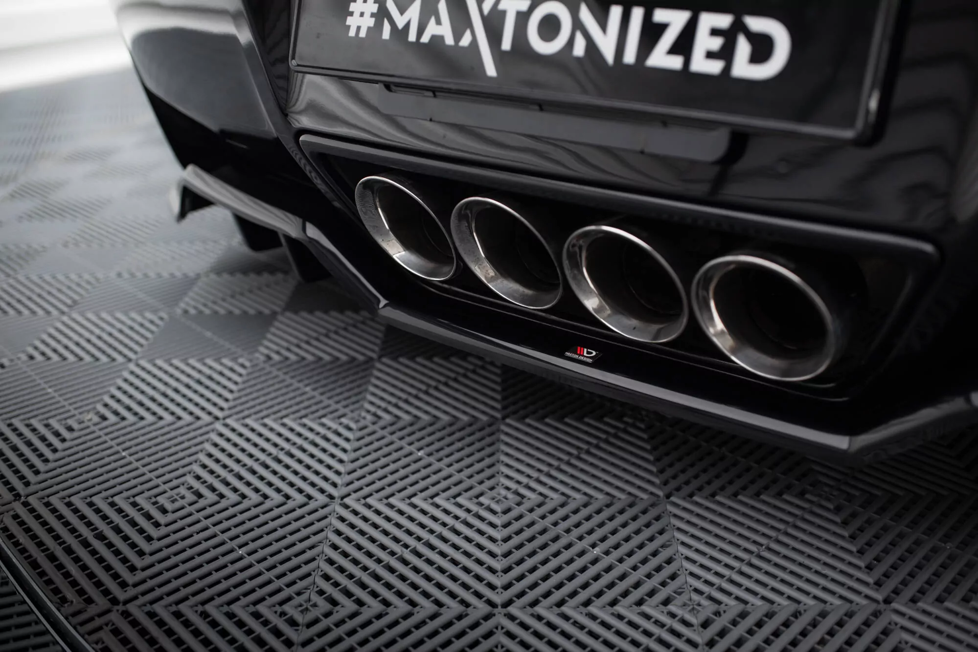Mittlerer Diffusor Heck Ansatz DTM Look Für Chevrolet Corvette C7 Schwarz Hochglanz