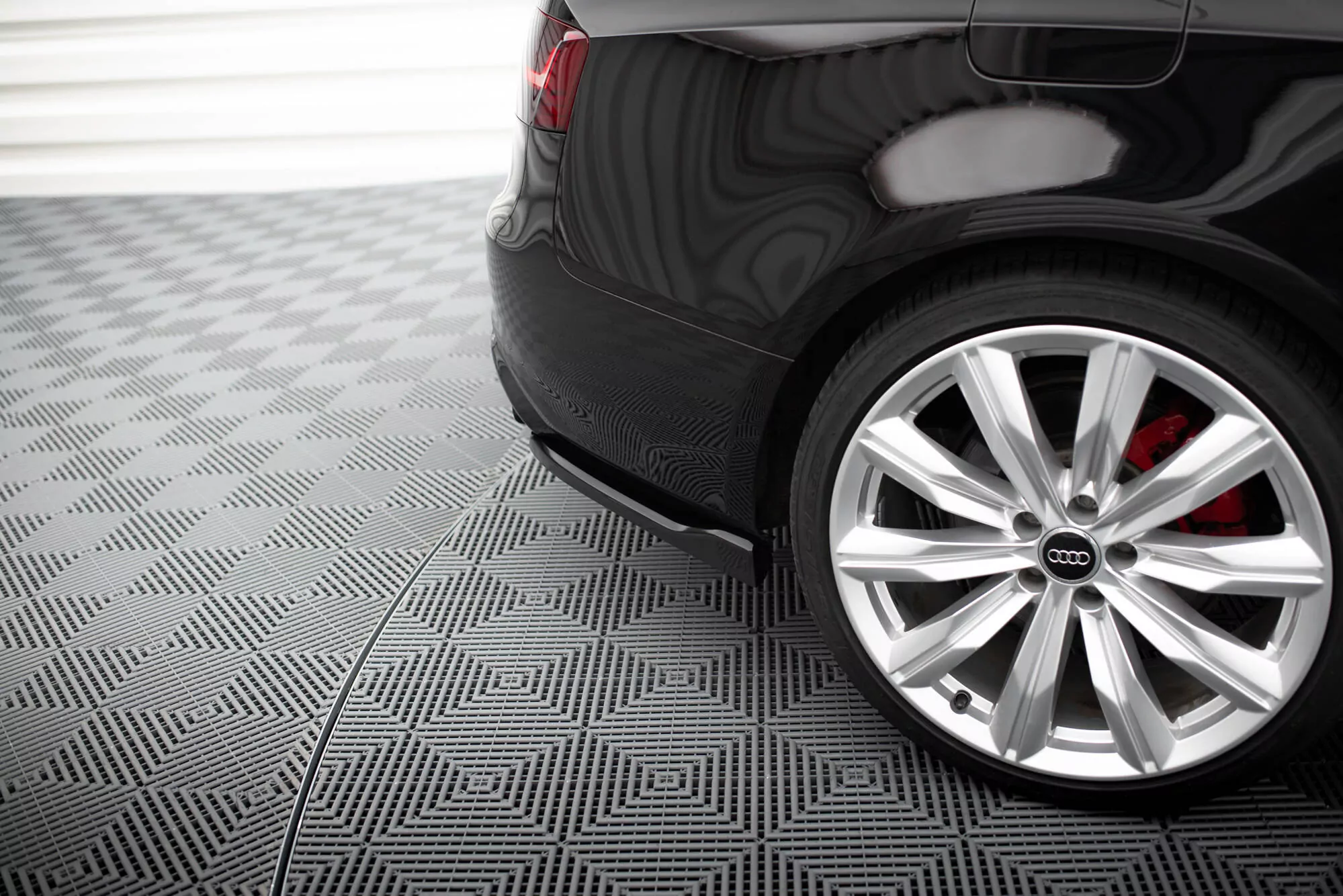 Heck Ansatz Flaps Diffusor V.2 Für Audi S5 / A5 S-Line Coupe / Cabriolet 8T Schwarz Hochglanz