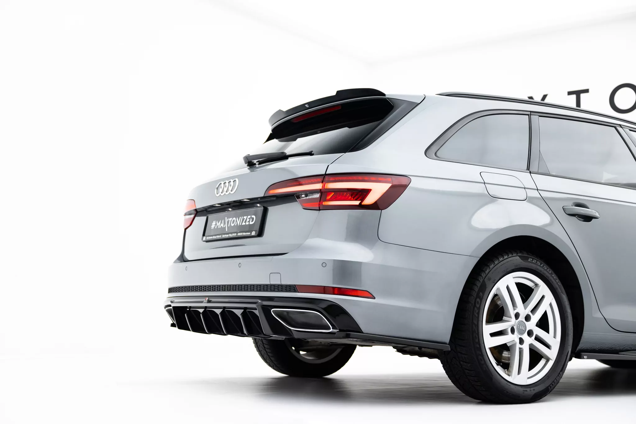 Heck Ansatz Flaps Diffusor Für Audi A4 / A4 S-Line / S4 Limousine / Avant B9 