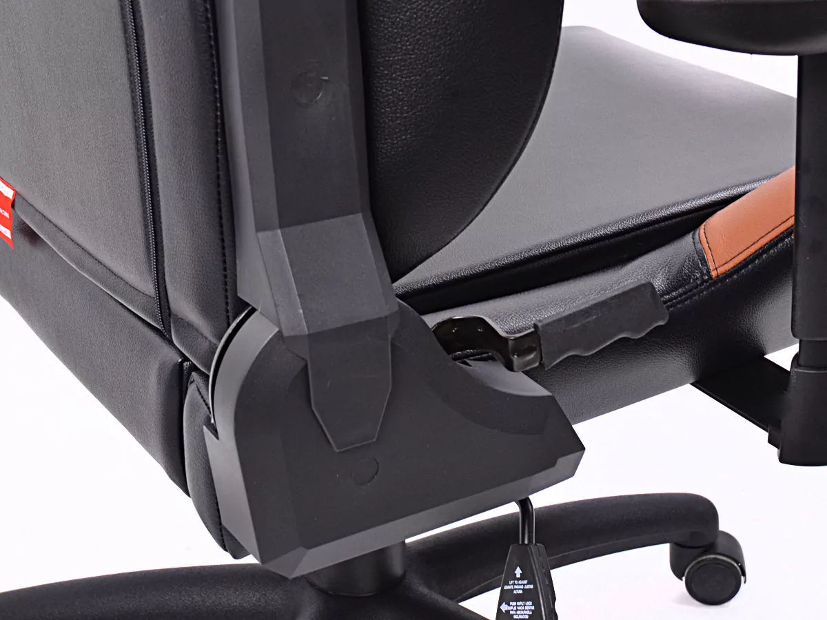FK Gamingstuhl eGame Seats eSports Spielsitz London schwarz/braun