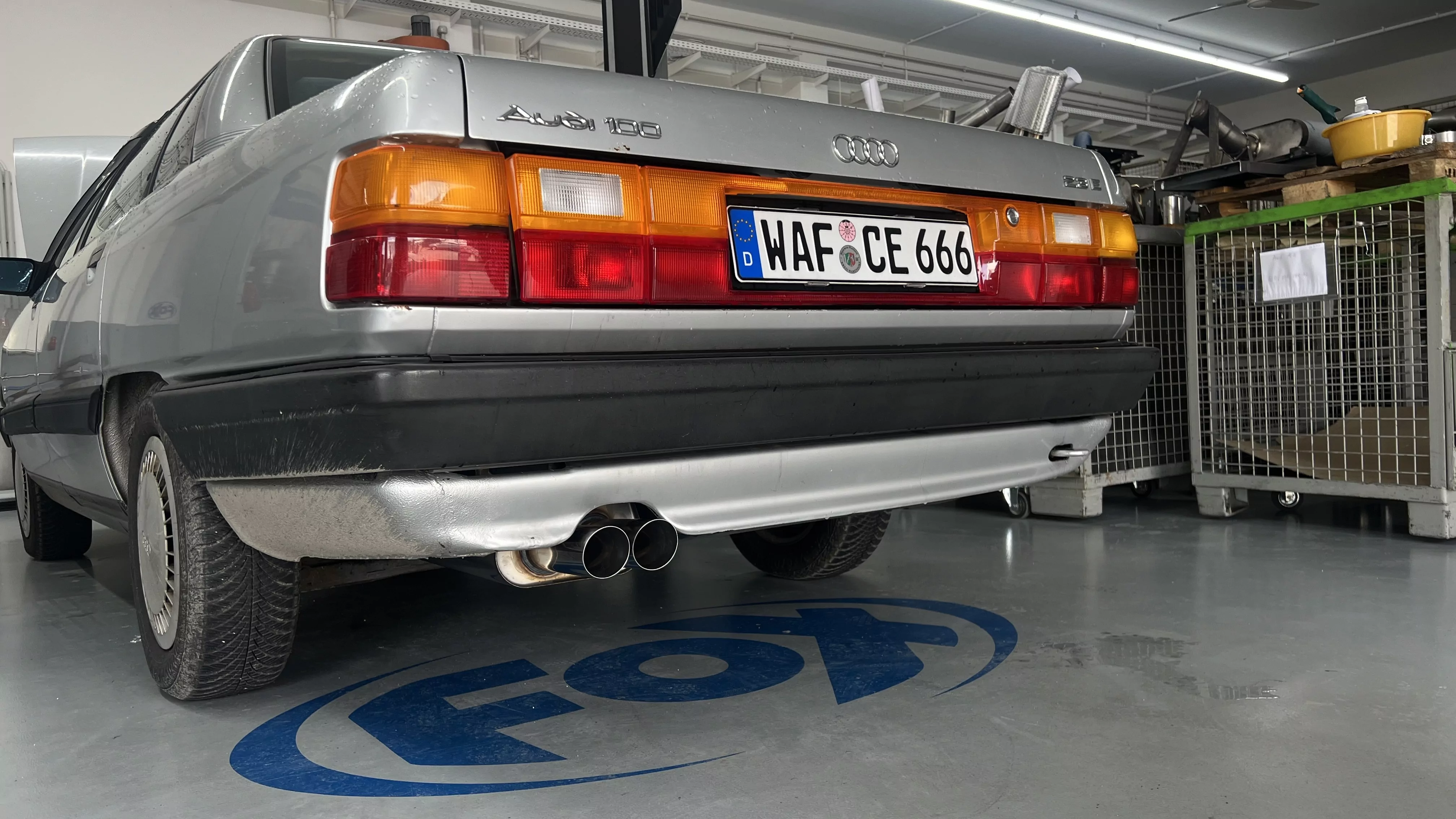 Audi 100/A6 Typ C3/C4 Frontantrieb  Endschalldämpfer - 2x70 Typ 14